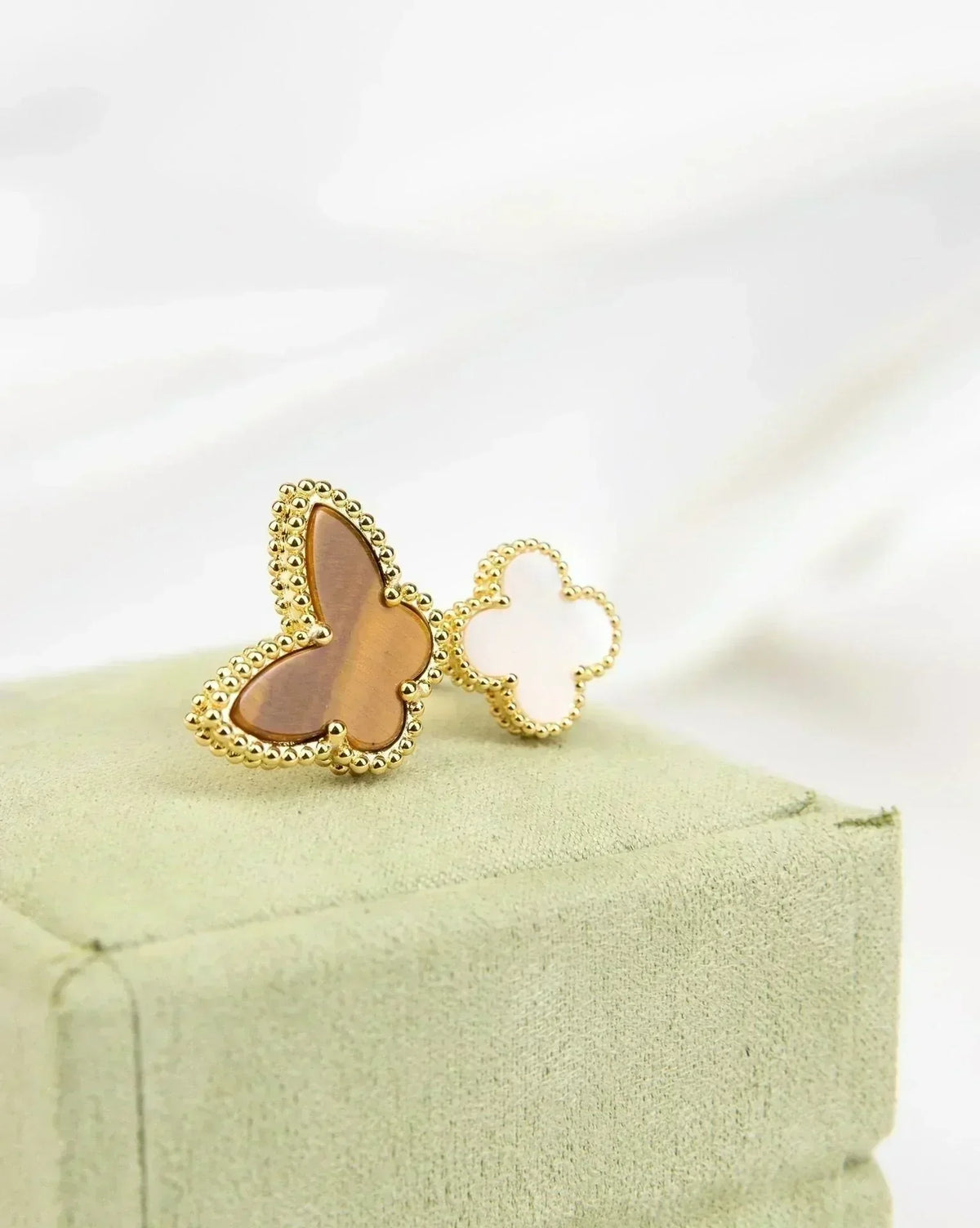 ¡®Lume Jewelry¡¯LUCKY BETWEEN THE FINGER RING