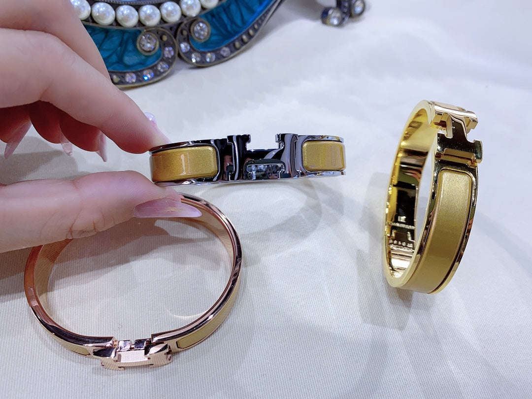 Lume Jewelry「シャンパンブレスレット」