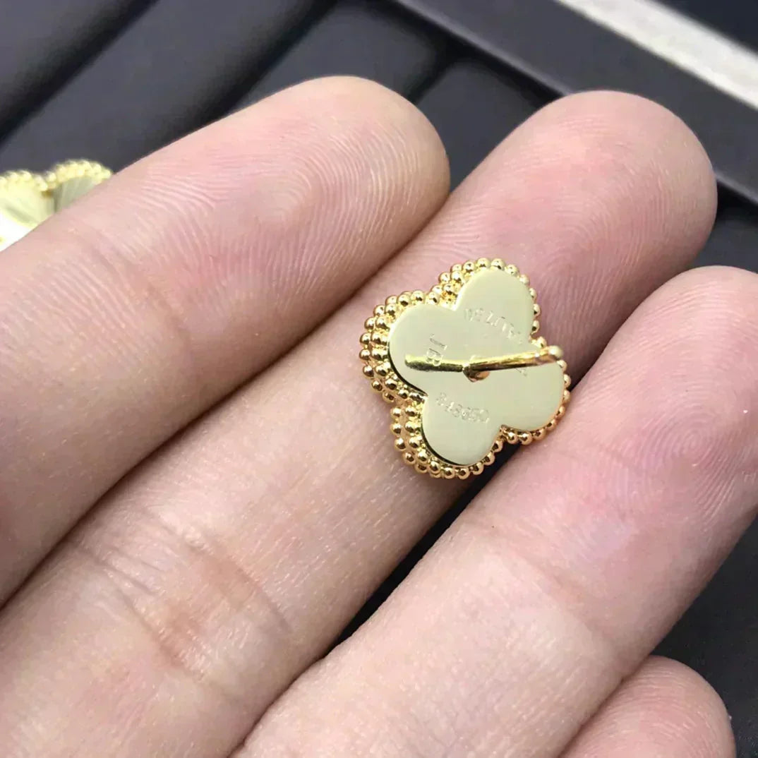 Lume Jewelry クローバーミニ 9.5mm レーザーピアス