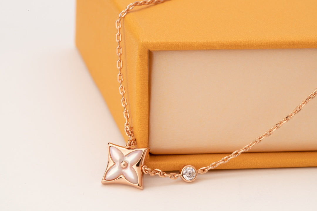 『Lume Jewelry』スターピンクMOP 1ダイヤモンドピンクゴールドネックレス