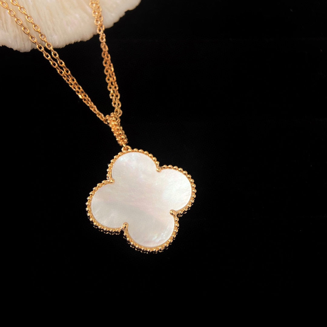 Lume Jewelry クローバー 25MM マザーオブパール ラージペンダントネックレス