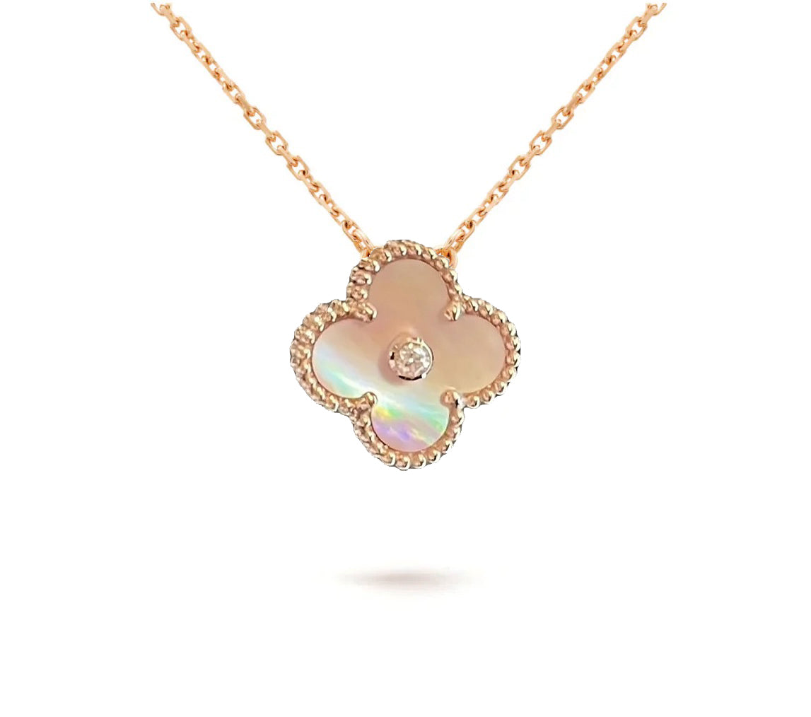 「Lume Jewelry」クリスマス限定ネックレスコレクション