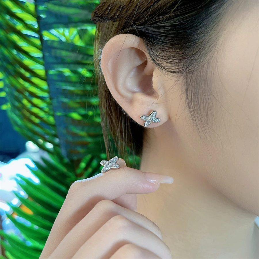 「Lume Jewelry」JEUX DE SILVER DIAMOND EARRINGS