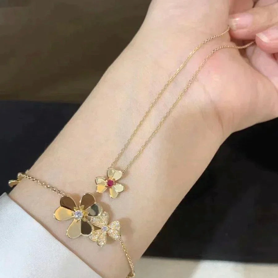 Lume Jewelry フリヴォル ゴールド フラワーネックレス
