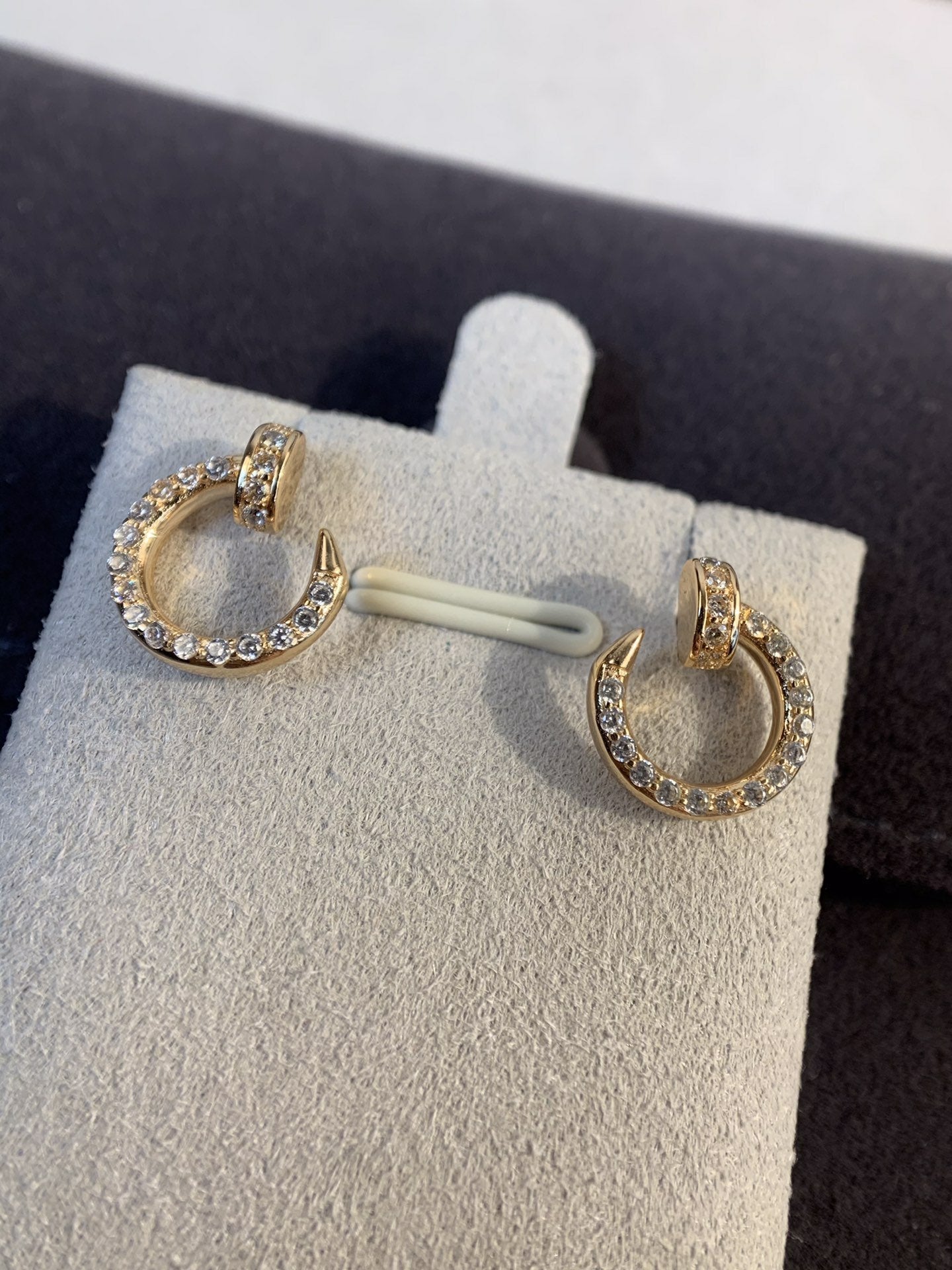 Lume Jewelry「JUSTE EARRINGS GOLD DIAMONDS」
