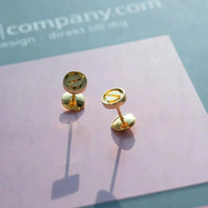 Lume Jewelry「LOVE EARRINGS GOLD 10MM」