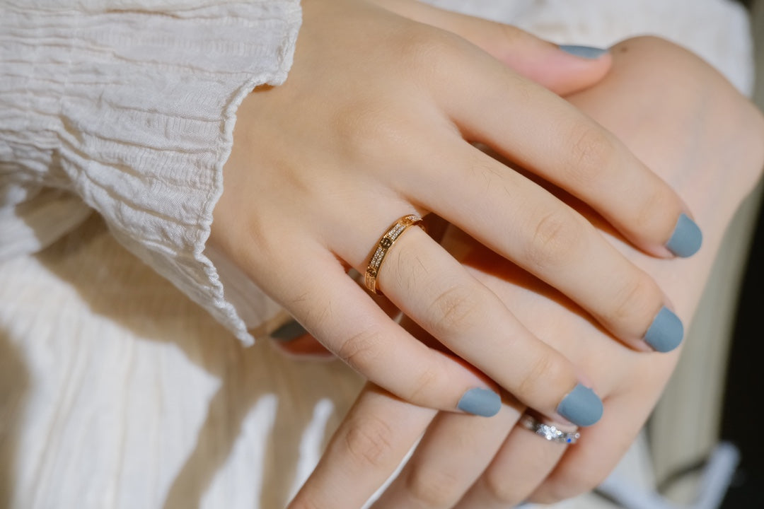Lume Jewelry「LOVE RING 2.65MM DIAMOND」