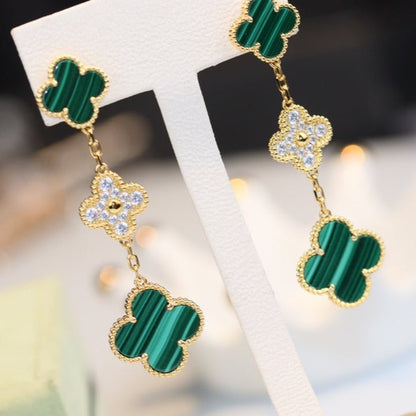 Lume Jewelry クローバーイヤリング ゴールド マラカイト ダイヤモンド 3モチーフ