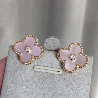 Lume Jewelry クローバー ミディアム 1モチーフ ピンクMOP ダイヤモンドピアス