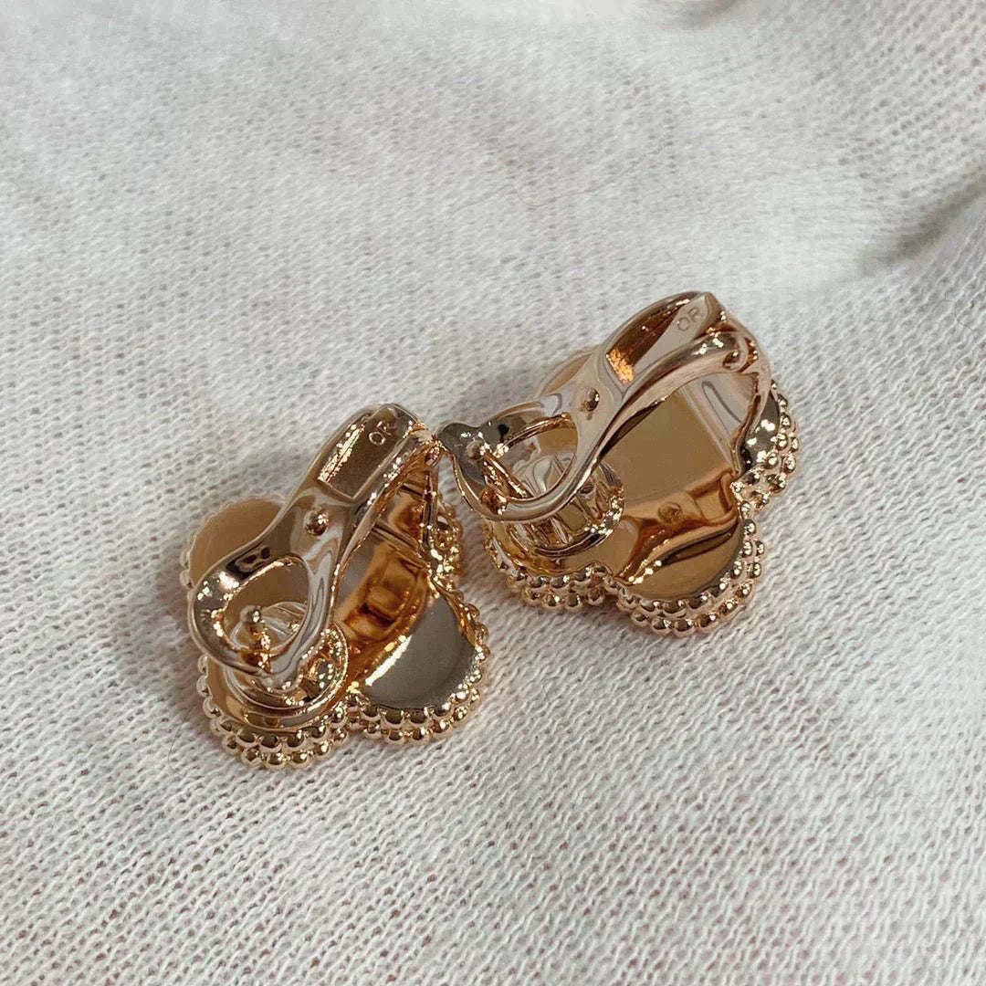 Lume Jewelry クローバーミディアム 1モチーフ カーネリアン ダイヤモンドピアス