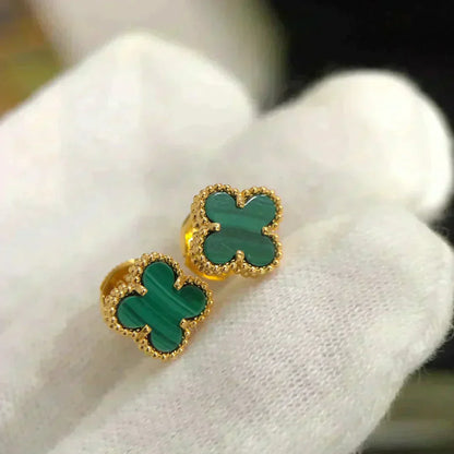 Lume Jewelry クローバーミニ 9.5mm マラカイト ピアス