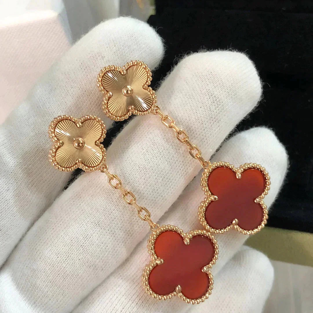 Lume Jewelry クローバー2モチーフ レーザーカーネリアンピアス