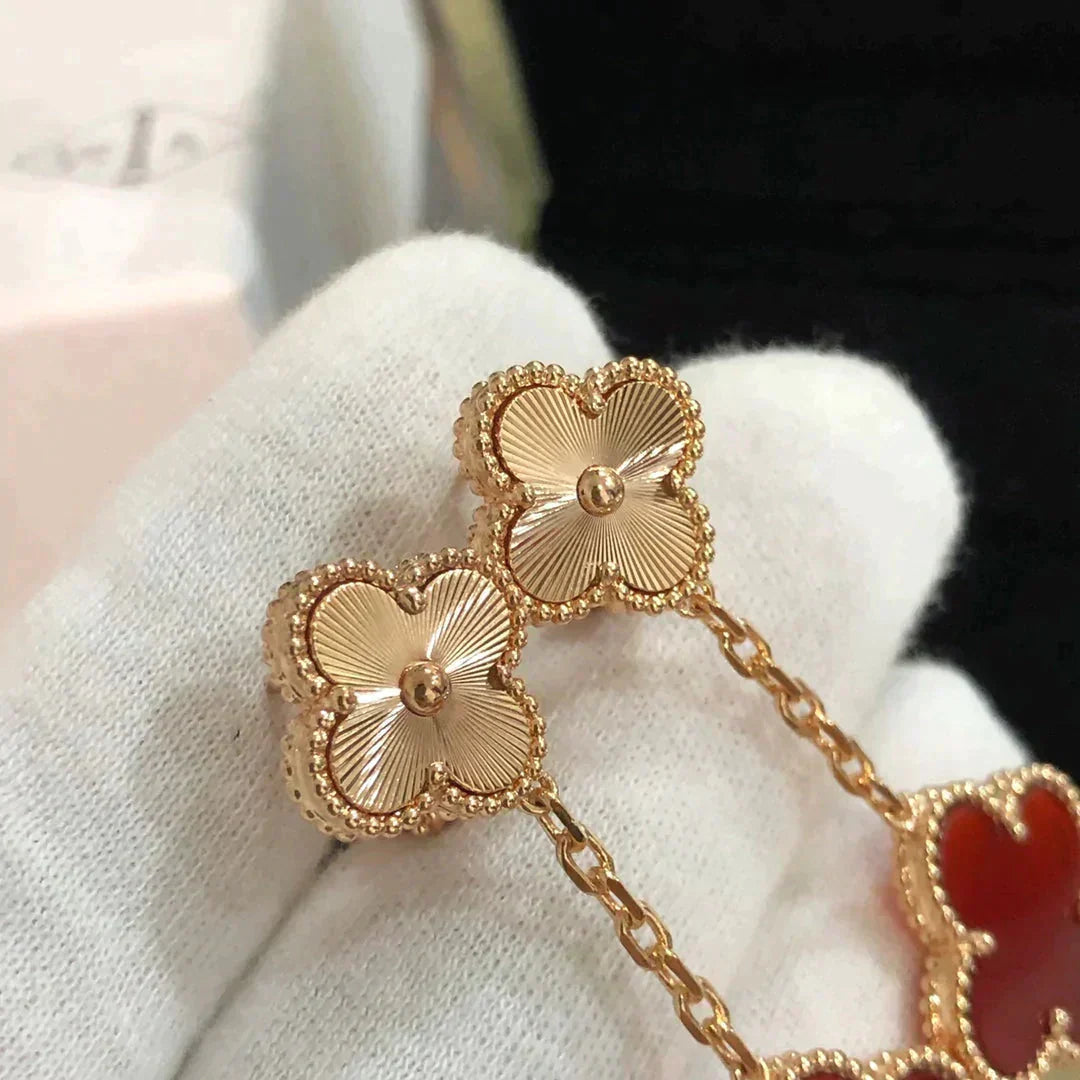 Lume Jewelry クローバー2モチーフ レーザーカーネリアンピアス