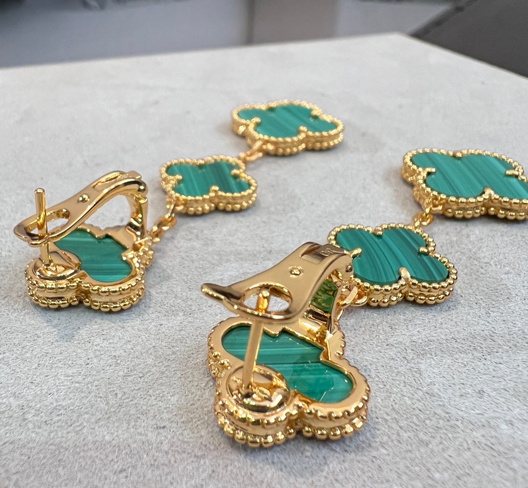 『Lume Jewelry』クローバー マラカイト 3モチーフ ゴールド