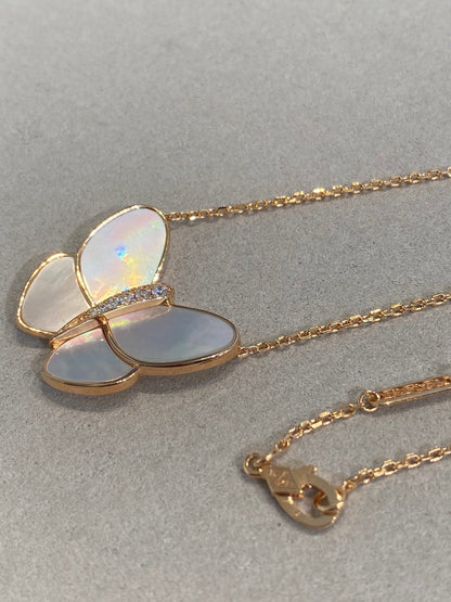 「Lume Jewelry」バタフライゴールドMOPダイヤモンドネックレス