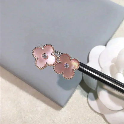 Lume Jewelry クローバー ミディアム 1モチーフ ピンクMOP ダイヤモンドピアス