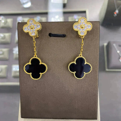 Lume Jewelry　クローバー 2モチーフ ダイヤモンドピアス（複数選択）