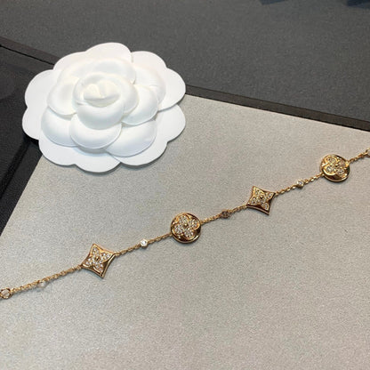 「Lume Jewelry」星と太陽 4モチーフ ダイヤモンドブレスレット