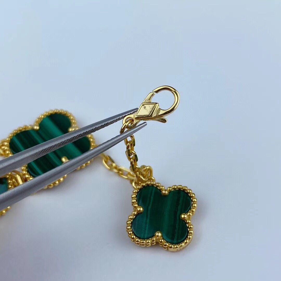 Lume Jewelry マジッククローバー マラカイト ゴールドブレスレット 5モチーフ
