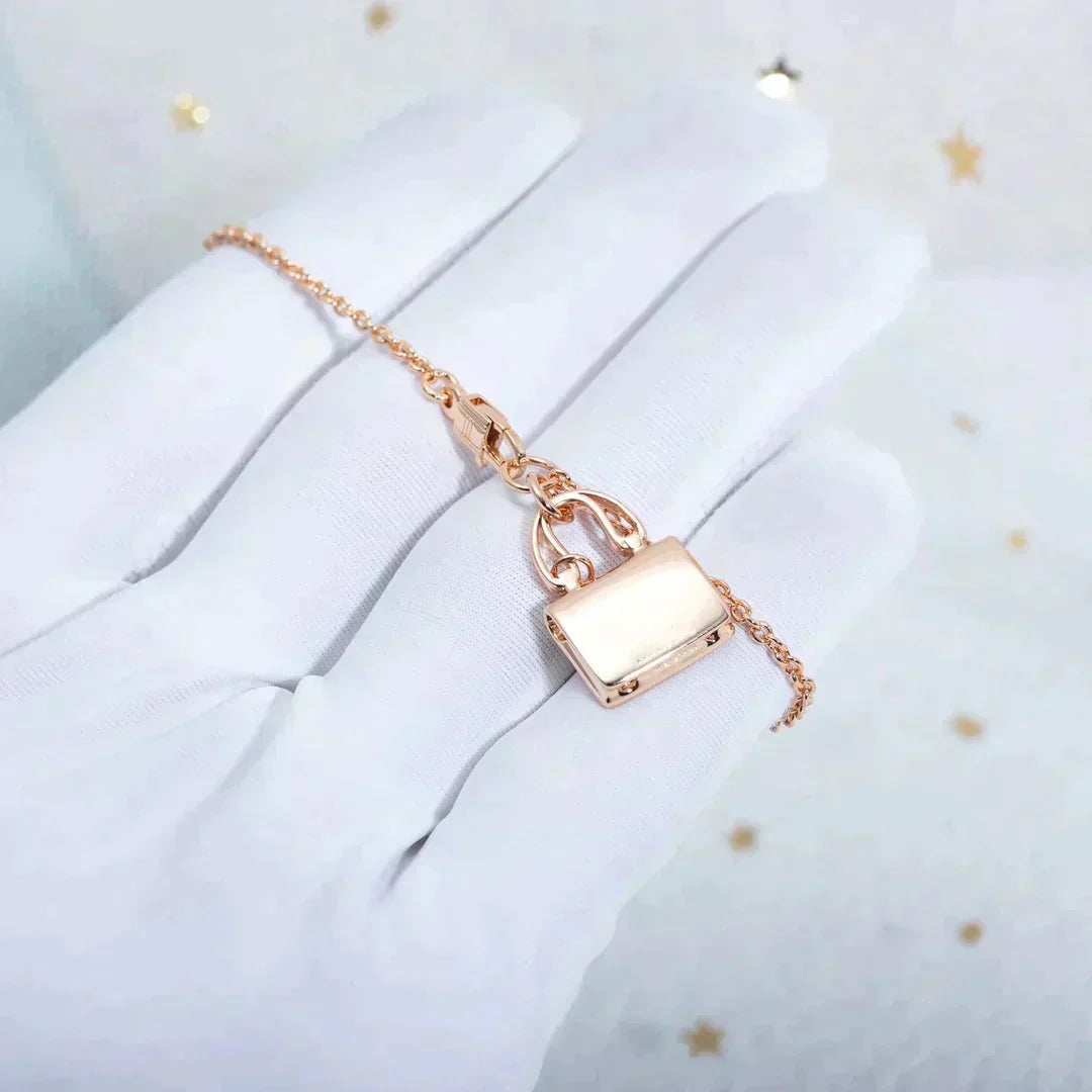 Lume Jewelryアミュレットペンダント ローズゴールドネックレス