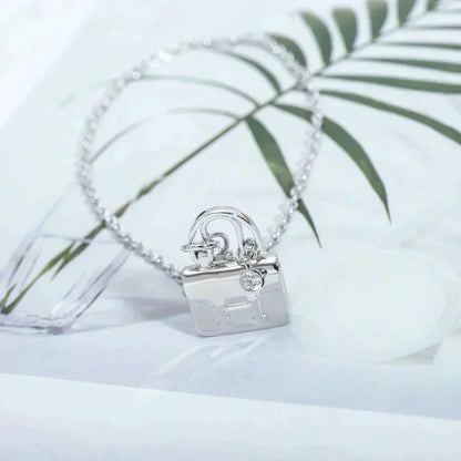 ¡®Lume Jewelry¡¯AMULETTE PEDANT SILVER NECKLACE