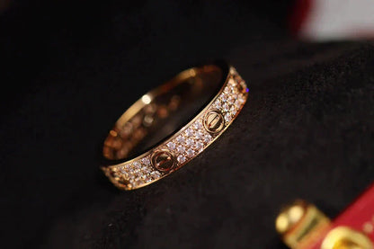 Lume Jewelry®ラブリング 3.6mm ダイヤモンド パヴェ