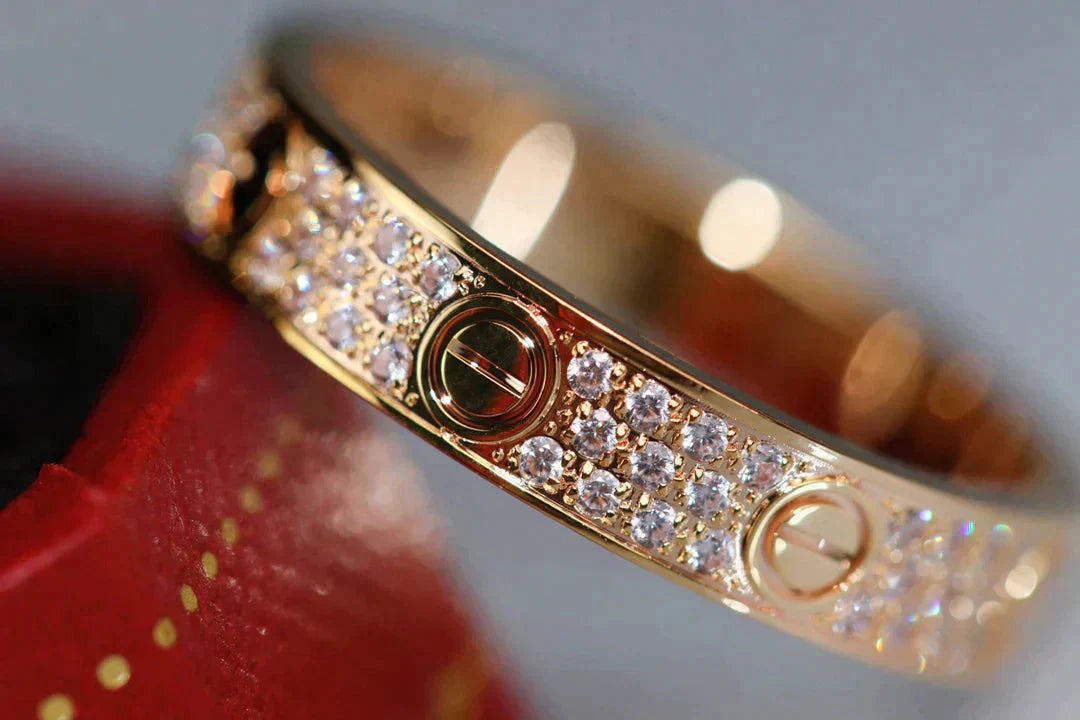Lume Jewelry®ラブリング 3.6mm ダイヤモンド パヴェ