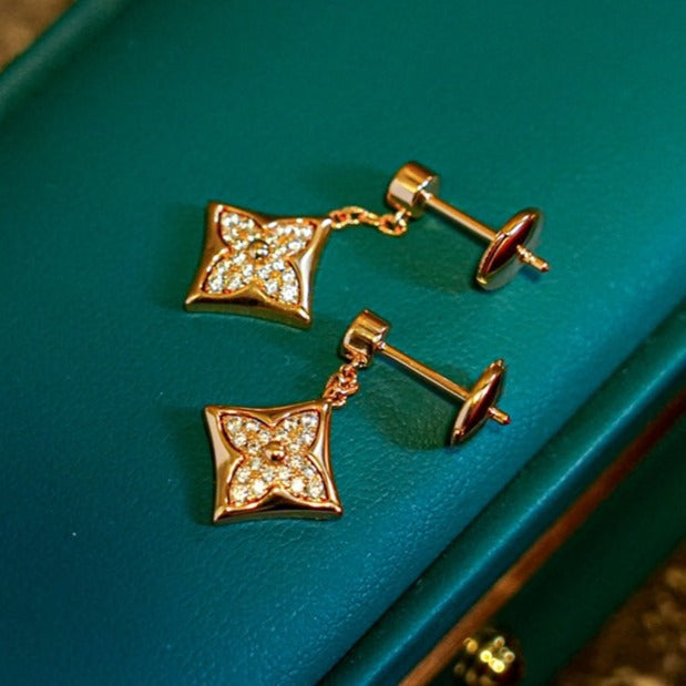 『Lume Jewelry』スターダイヤモンドピアス ゴールド