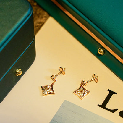 『Lume Jewelry』スターダイヤモンドピアス ゴールド
