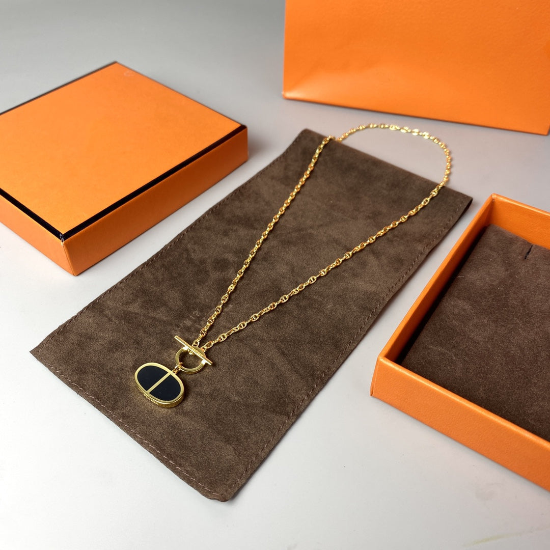 Lume Jewelry 『CHAINE VERSO』 ブラックセラミックネックレス