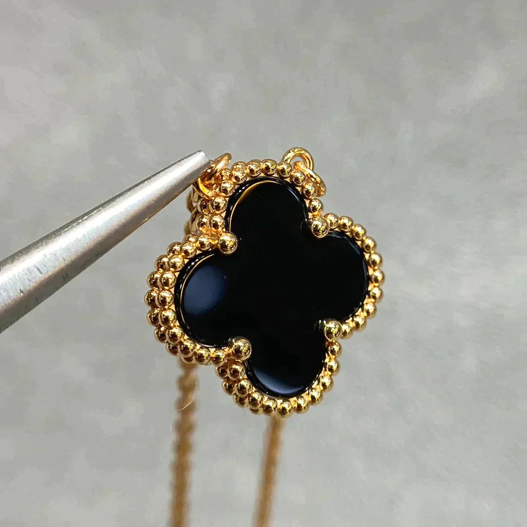 Lume Jewelry クローバー 15MM オニキス シングル フラワー ネックレス