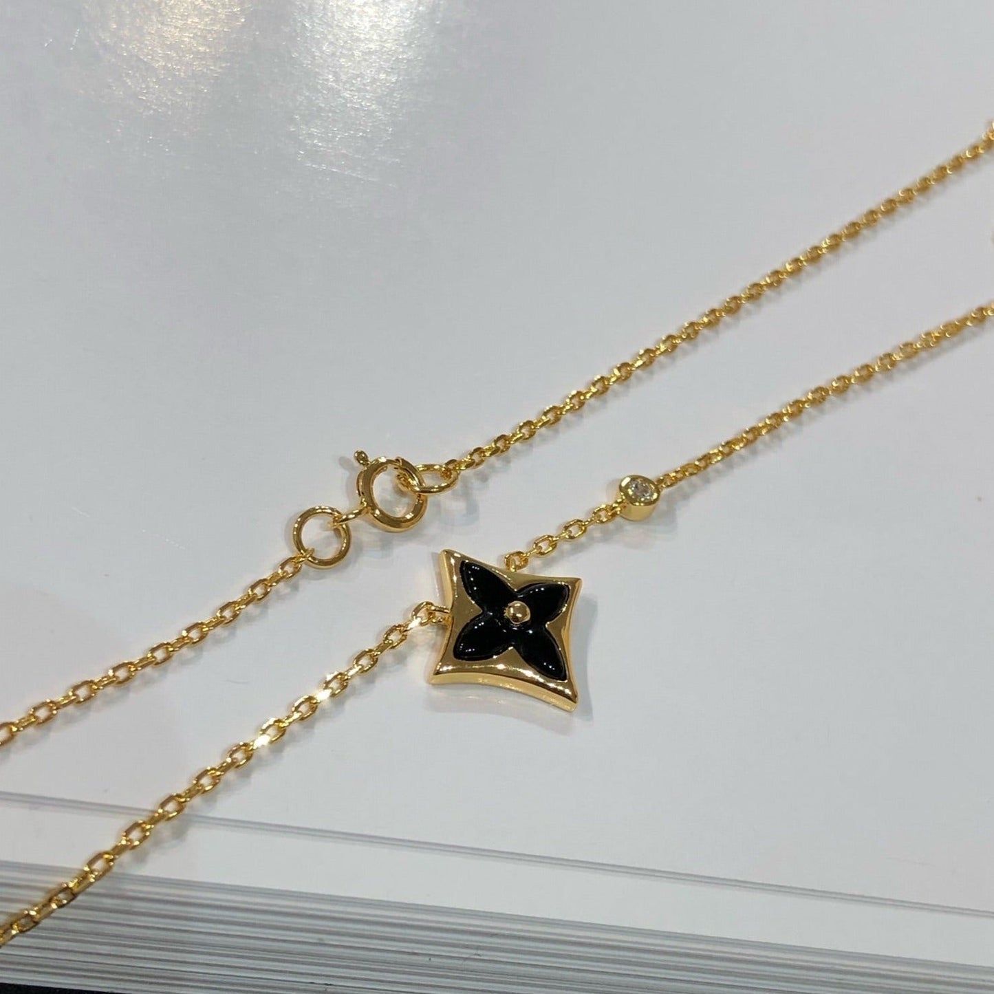 Lume Jewelry スターブラックMOPネックレス