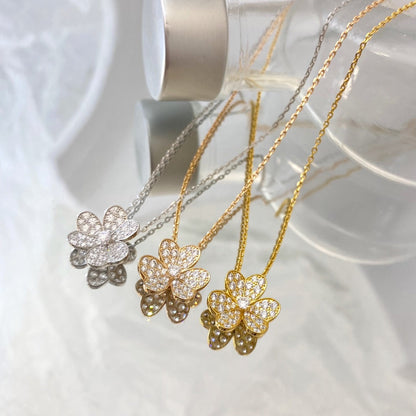 Lume Jewelry フラワーダイヤモンドネックレス