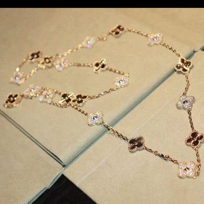 Lume Jewelryクローバー 20モチーフ レーザーダイヤモンドネックレス