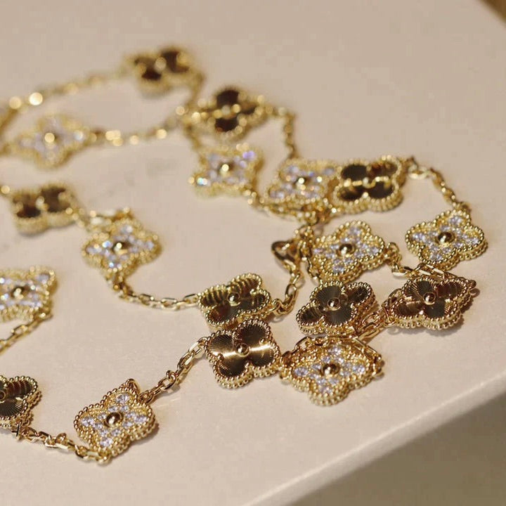 Lume Jewelryクローバー 20モチーフ レーザーダイヤモンドネックレス