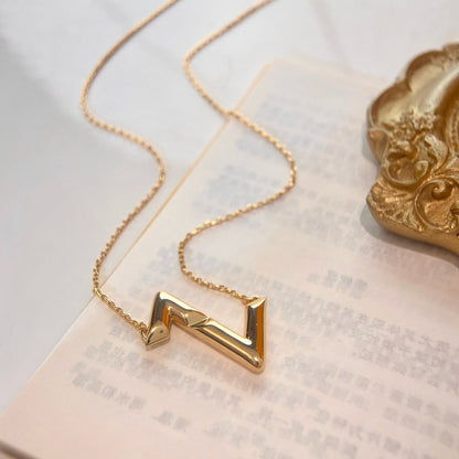 Lume Jewelry「ボルテ アップサイドダウンネックレス」