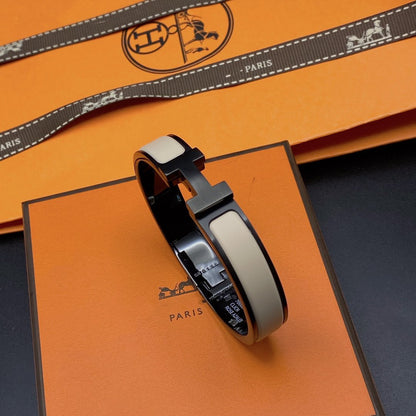 「ルームジュエリー」H ブレスレット 12MM ブラック ベージュ セラミック