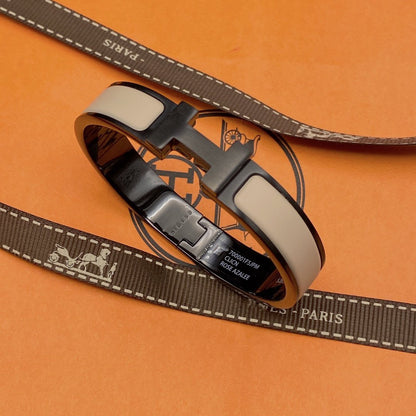 「ルームジュエリー」H ブレスレット 12MM ブラック ベージュ セラミック
