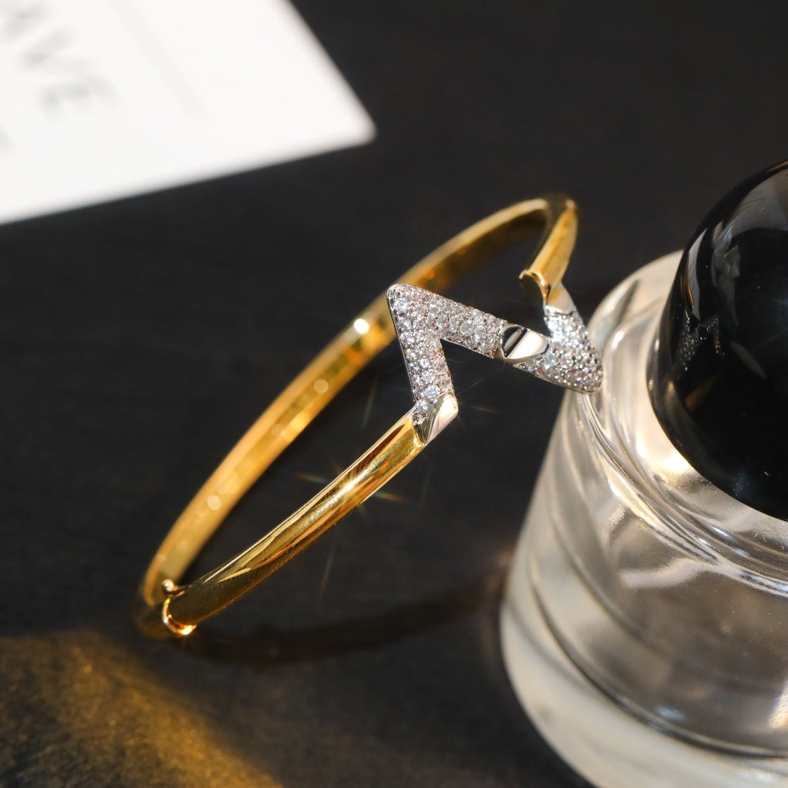 Lume Jewelry ヴォルテ アップサイド ダウン ゴールド ダイヤモンド ブレスレット