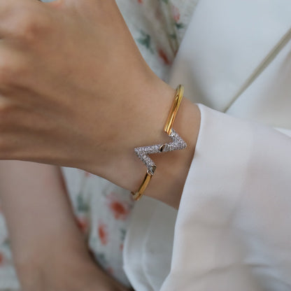 Lume Jewelry ヴォルテ アップサイド ダウン ゴールド ダイヤモンド ブレスレット