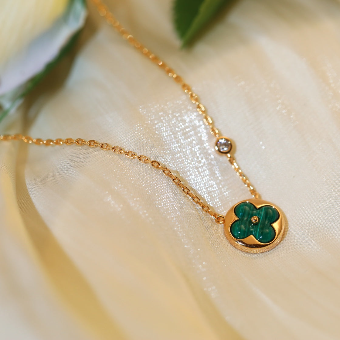 「Lume Jewelry」SUNペンダント ピンクゴールド 1ダイヤモンドネックレス