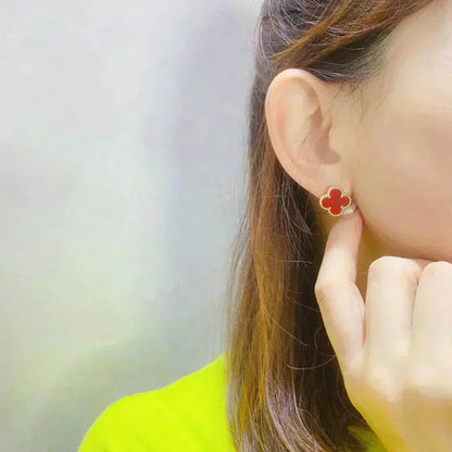 Lume Jewelry「クローバーミディアム 1モチーフ カーネリアン イヤリング」