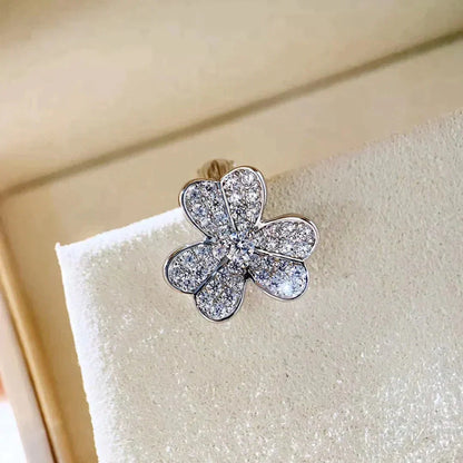 『Lume Jewelry』クローバー コスモス ダイヤモンドピアス シルバー