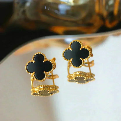 Lume Jewelry クローバー ミディアム 1モチーフ オニキス スタッドピアス