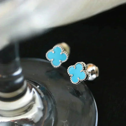Lume Jewelry「CLOVER MINI 9.5MM オニキス スタッドピアス シルバー」