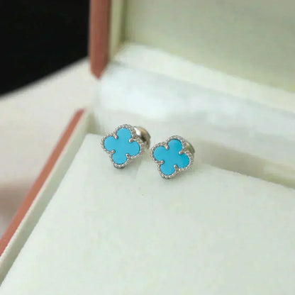 Lume Jewelry「CLOVER MINI 9.5MM オニキス スタッドピアス シルバー」