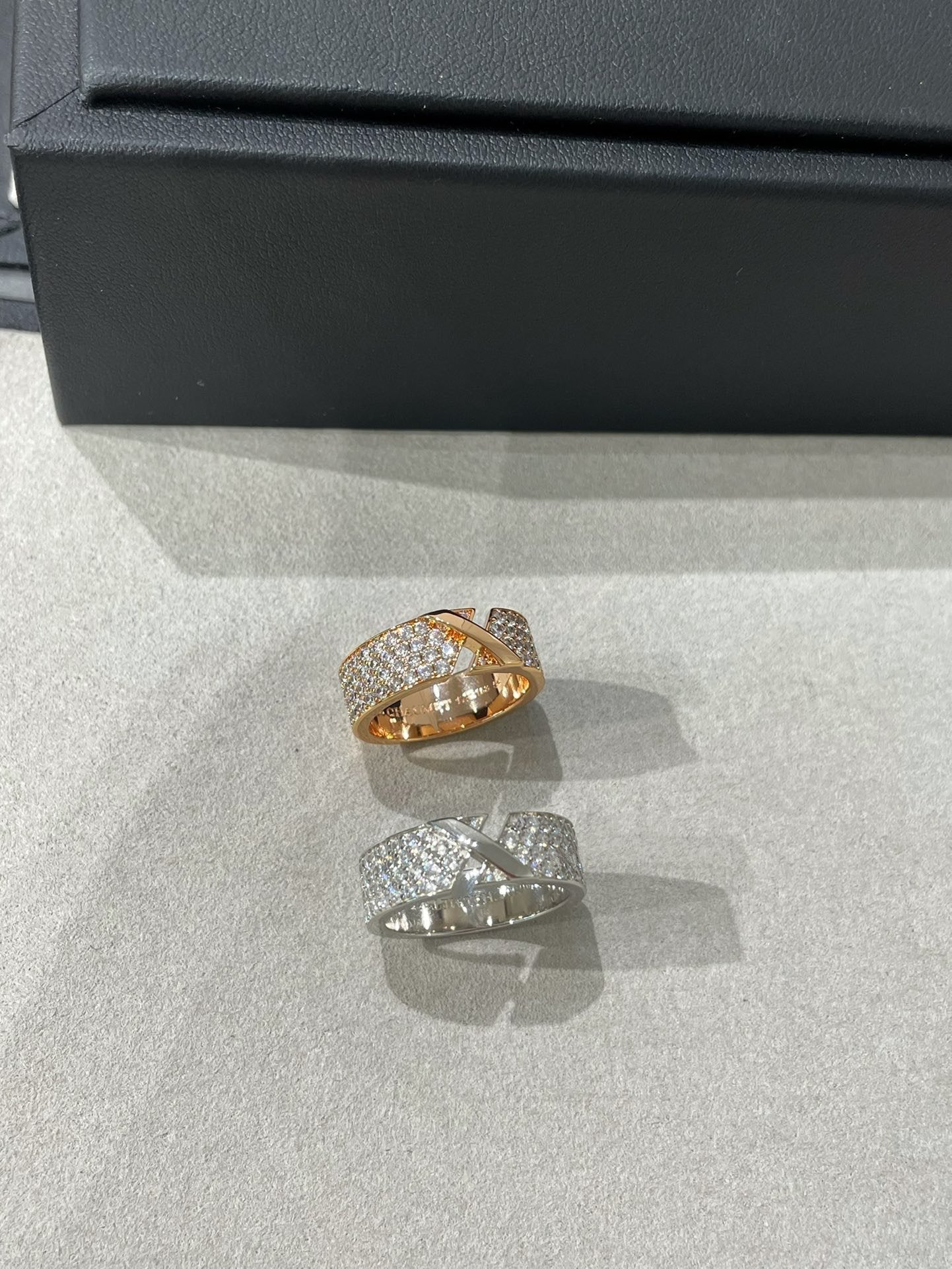 Lume Jewelry LIENS EVIDENCE ダイヤモンドパヴェリング
