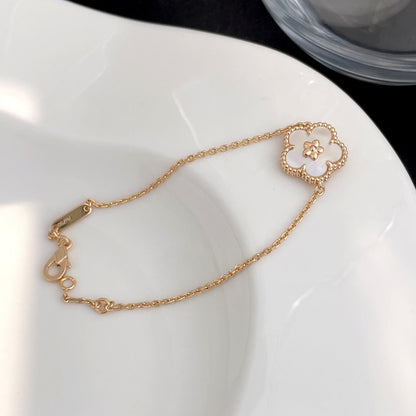 Lume Jewelry 「ラッキー スプリング ローズ ゴールド マザーオブパール ブレスレット」