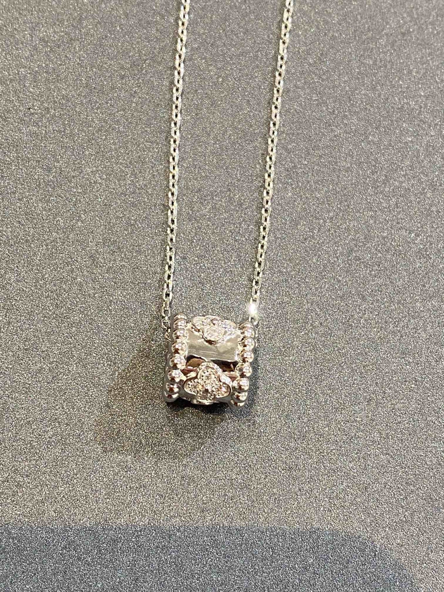 Lume Jewelry PERLEE ペンダント シルバーダイヤモンドネックレス