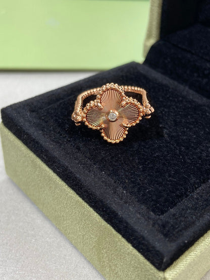 Lume Jewelry クローバーリバーシブルローズゴールドリング